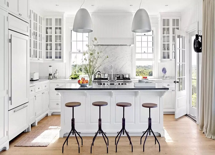 Custom Kitchen Remodeling Service: Get Ready for a New Year Makeover in 2025!